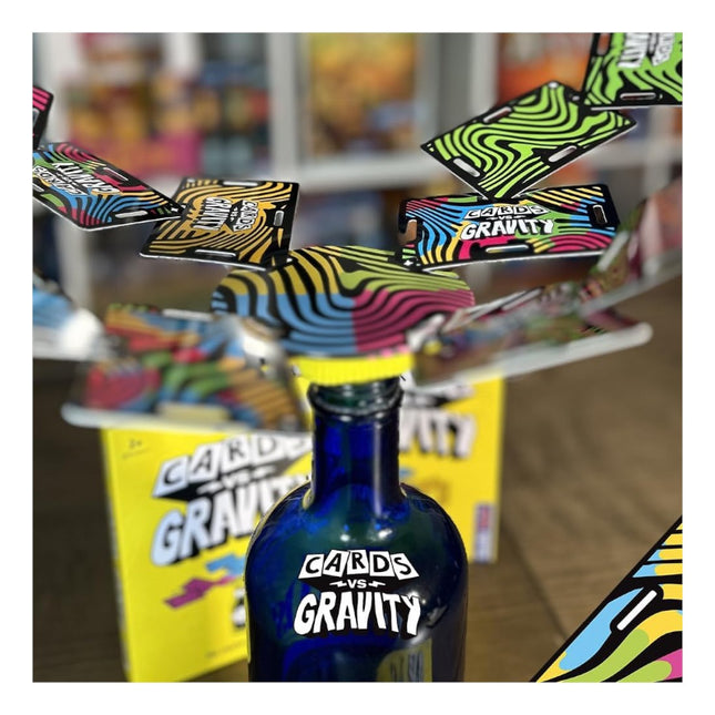 Cards vs Gravity – Gioco di Carte Strategico