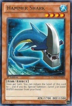GAOV-008 · Squalo Martello / Hammer Shark R (ITA)