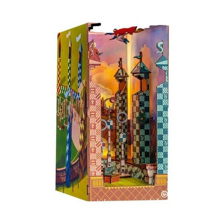 HARRY POTTER - BOOK NOOK KIT - Quiddich Field - 124pc + LED Light