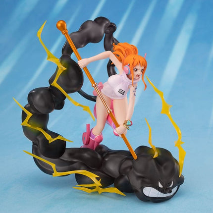 One Piece - Nami Lightning Blast Figure 17 cm