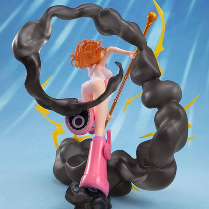 One Piece - Nami Lightning Blast Figure 17 cm
