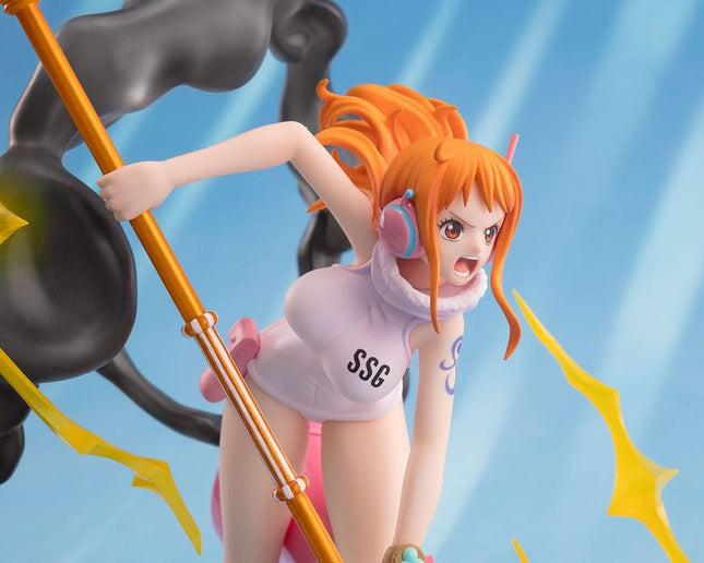 One Piece - Nami Lightning Blast Figure 17 cm