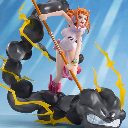 One Piece - Nami Lightning Blast Figure 17 cm