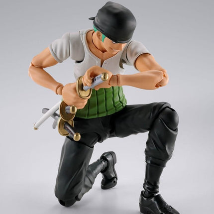 One Piece S.H.Figuarts Action Figure Roronoa Zoro Romance Dawn Ver. 15 cm